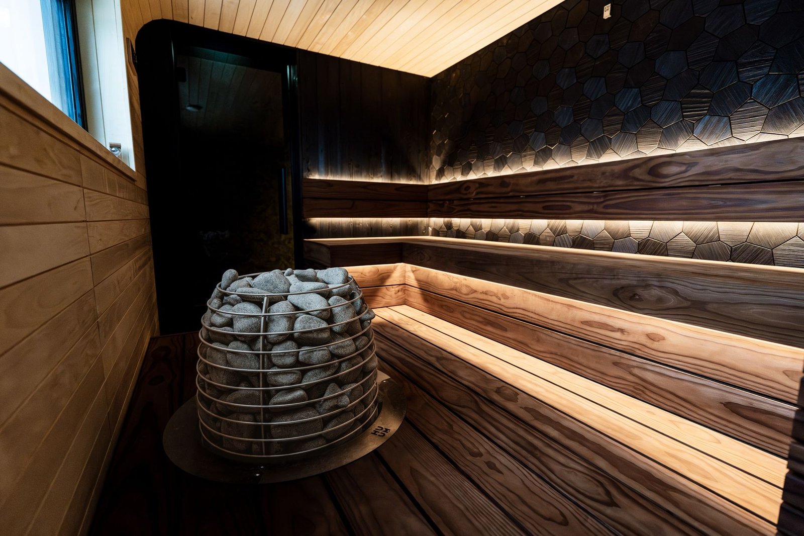 Home Sauna Buying Guide 2026: Infrared vs Traditional