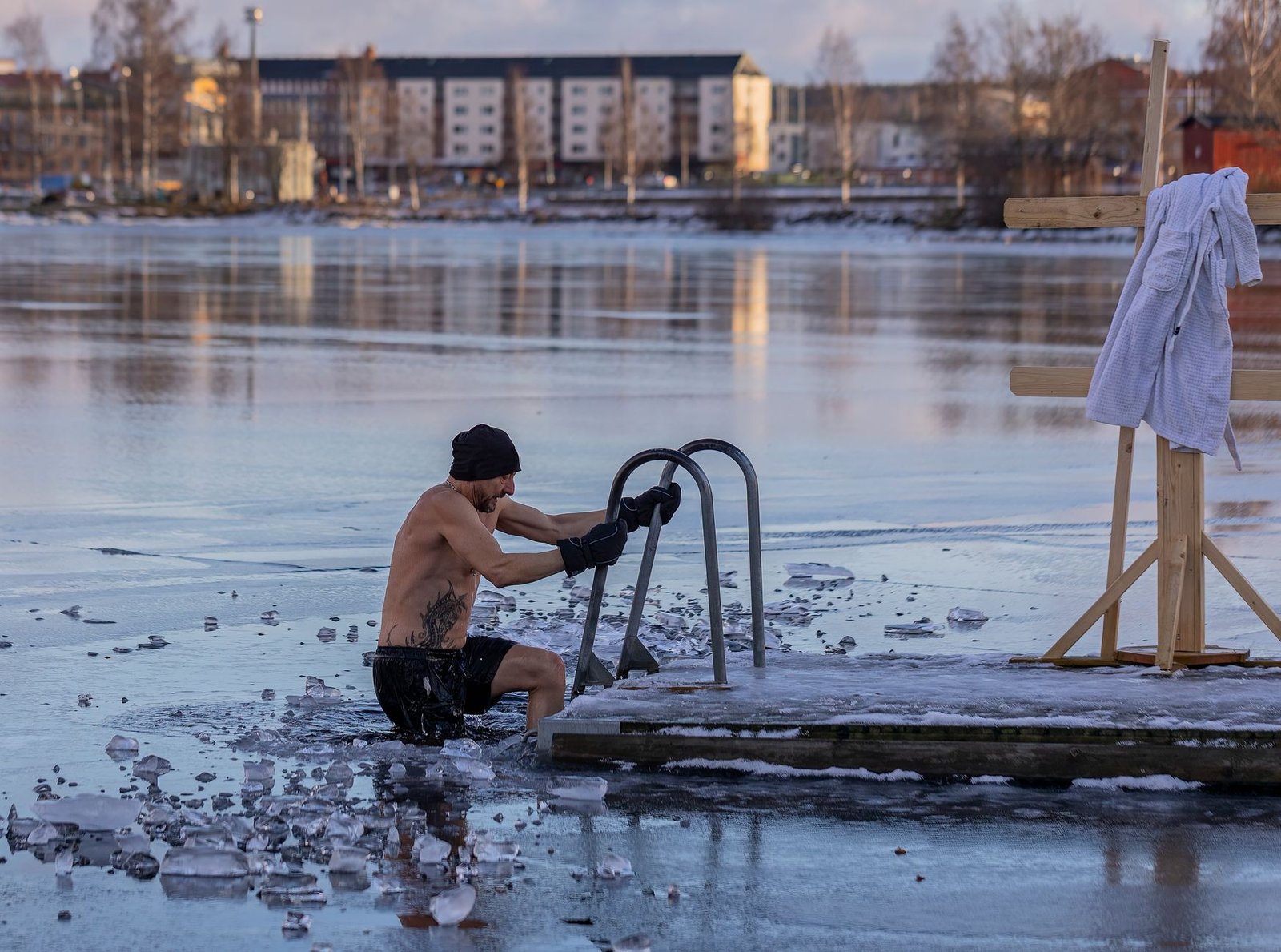 Smart, App-Connected Cold Plunge Tubs: What Works in 2026